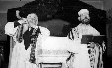 The Contradictions of Kol Nidrei