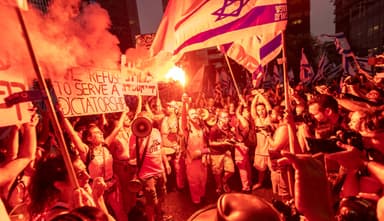 The Sources and Size of Israeli Polarization