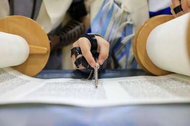 What’s Missing from Jewish Conservatism?