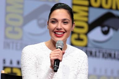 How Good Is Gal Gadot’s Hebrew School?